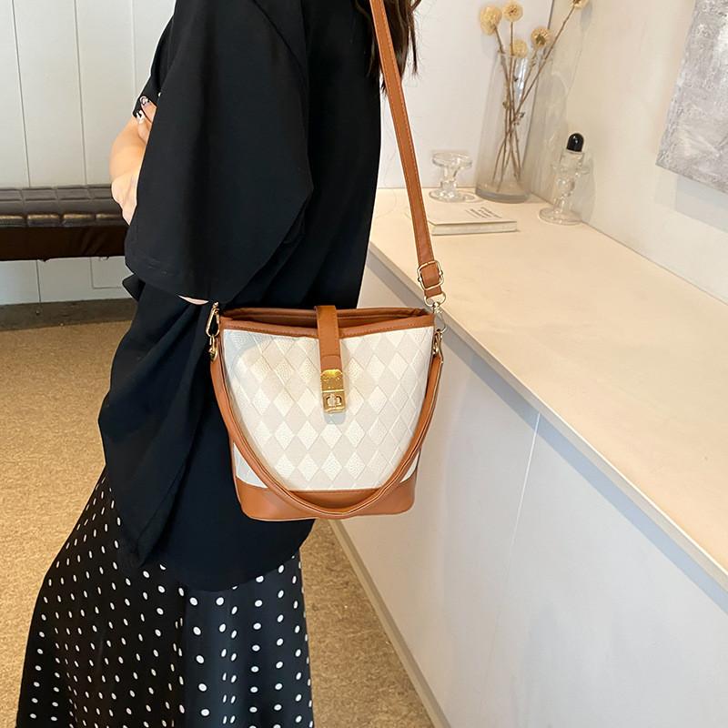 Fashionable Bucket Bag For Women 2024 Summer New Simple Casual Single Shoulder Bag