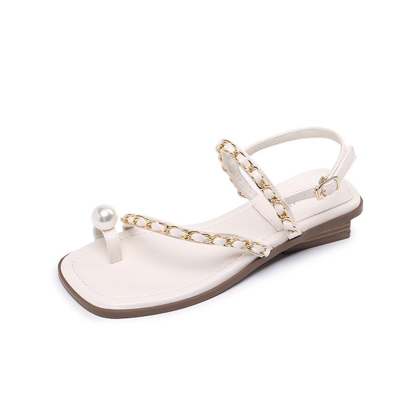 Fashion Pearl Beanding Clip Toe Sandals Women Low Heel Chians Band Gladiator Sandalias Mujer Shiny Silver Leather Summer Shoes for Woman
