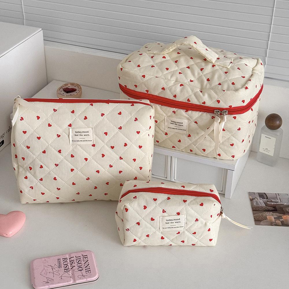 Fashion Ins Style Heart Quilted Makeup Bag - Large Capacity Travel Toiletry and Cosmetic Organizer