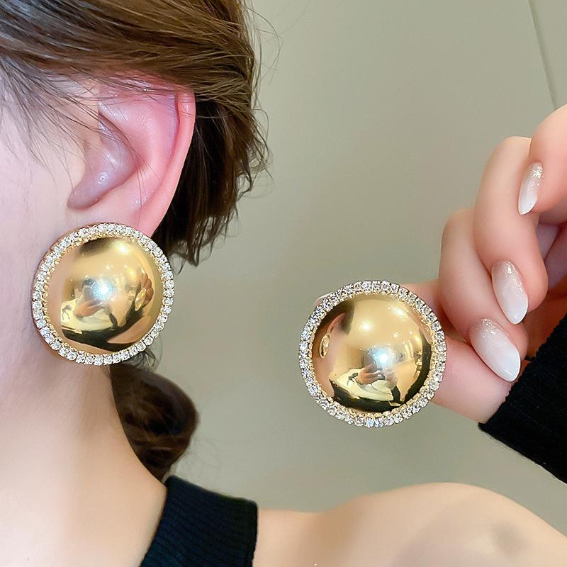Exaggerated Round Smooth Earrings Light Luxury High-grade European and American Fashion Temperament Metal Earrings Girl