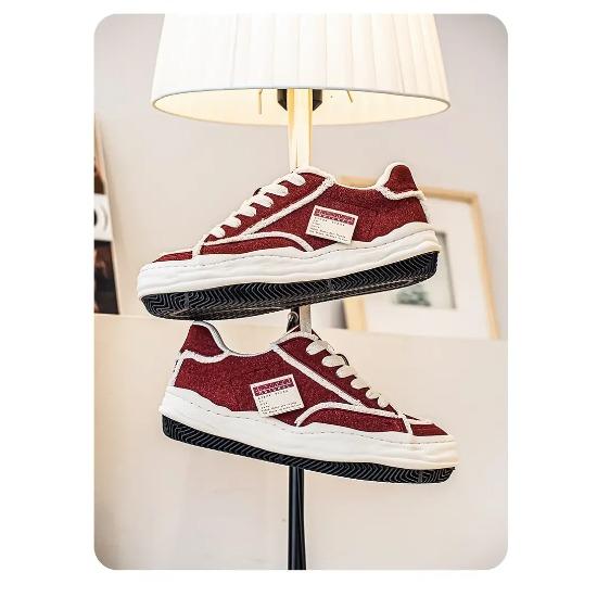 Podzimní plátěné boty pro muže nízké s tlustou podrážkou zvyšující výšku ležérní všestranné niche tenisky rozpouštějící boty