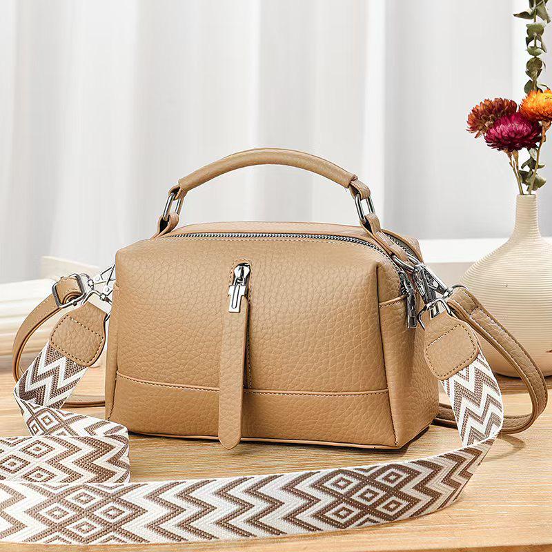 

2025 Trendy Versatile Mini Crossbody & Shoulder Handbag 24*10*14