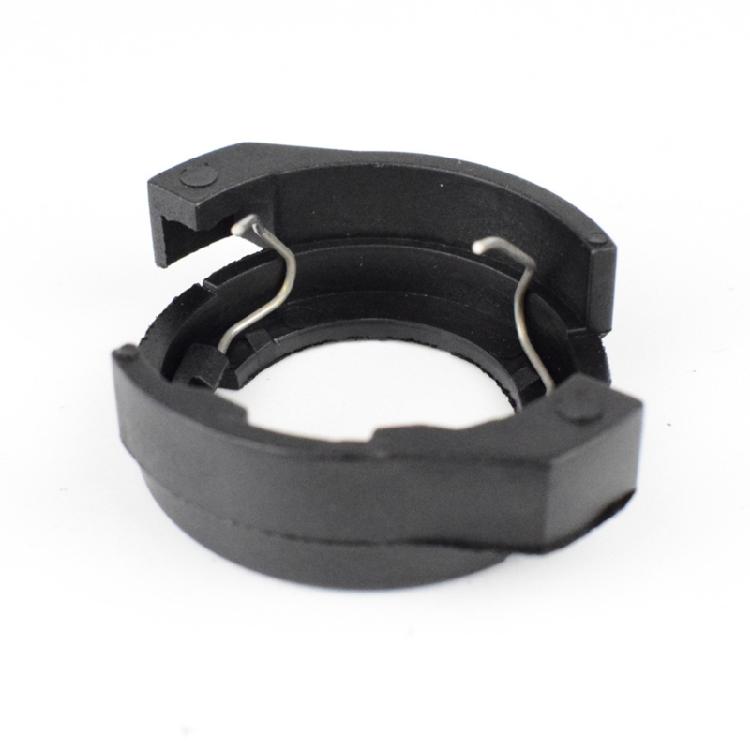 Automotive H7 Headlight Holder Clips Plastic Construction For LED Bulb Stability During Vehicle Motion