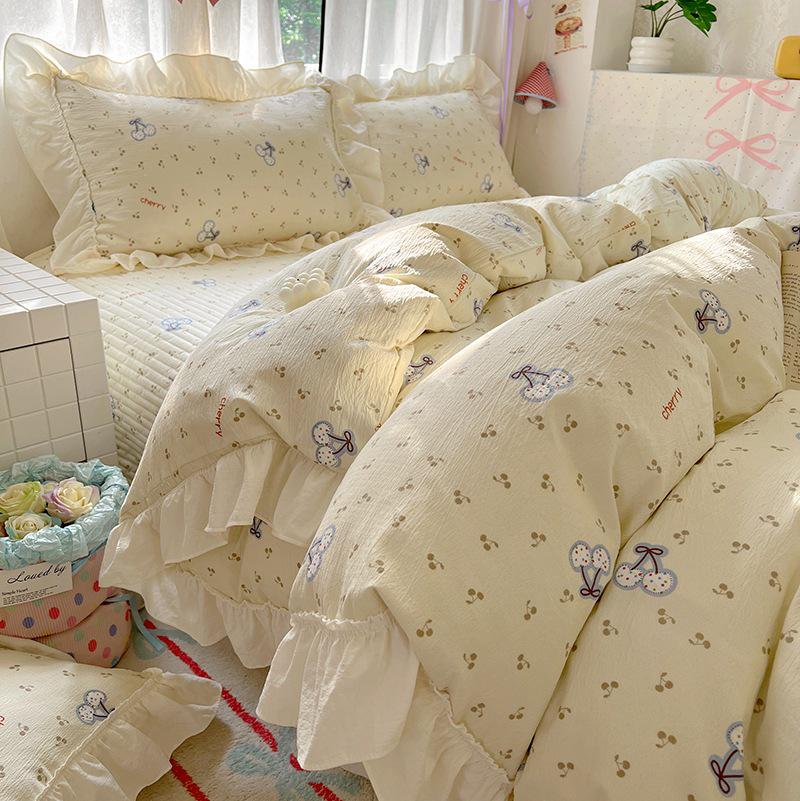 Princess Style Crinkled Gauze Lace Bedding Set - 4-Piece Washable Cotton Plaid Double Duvet Cover for All Seasons