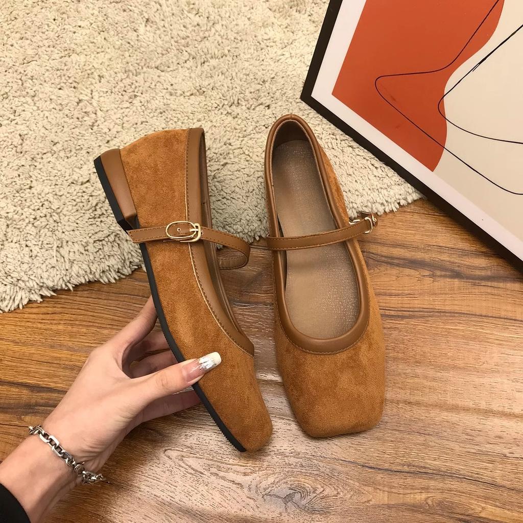 Fairy wind square head suede middle heel grandma shoes girl 2025 new retro soft leather Mary Jane thick heel single shoes