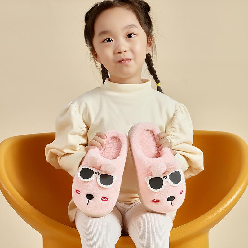 

Routine children s cotton slippers autumn and winter cute cartoon cute rabbit luminous slippers boys and girls home indoor fluffy slippers 26-27 рожевий