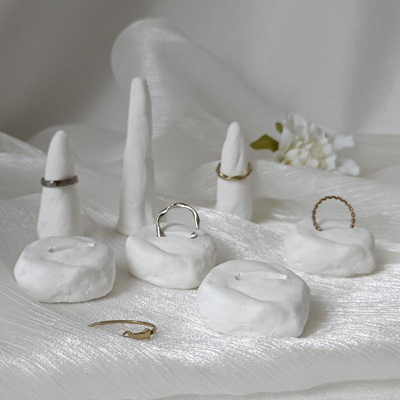 Creative hand-made gypsum ring holder display jewelry art display display placement frame jewelry photography props