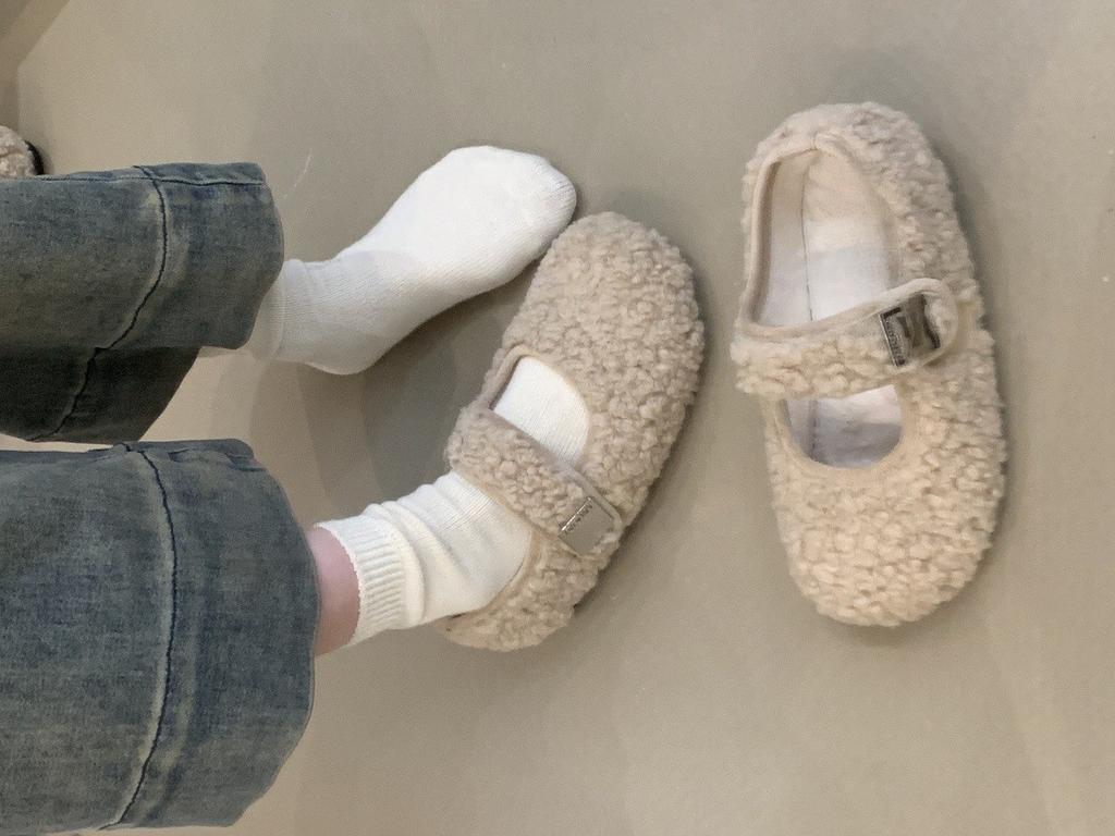 Mao Mao shoes wear Doudou shoes outside, winter small fragrant wind gentle and cute fairy wind velvet Mary Jane shoes