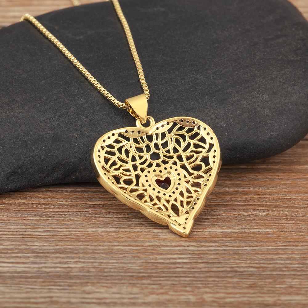 Nidin New Retro Heart Shape Hollow Design Sparkling Zircon Pendant Necklace For Women Men Vintage Jewelry Wholesale Accessories