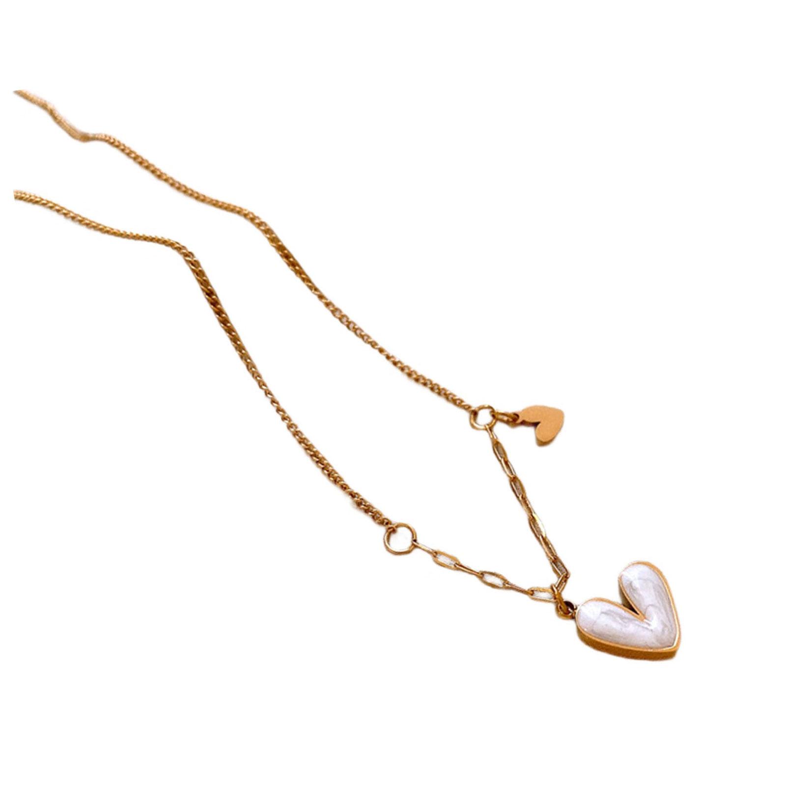 

Маленькое колье с подвеской в виде сердца, украшение для свиданий, текстура из нержавеющей стали, подходит для музыкальных фестивалей и показов мод белый