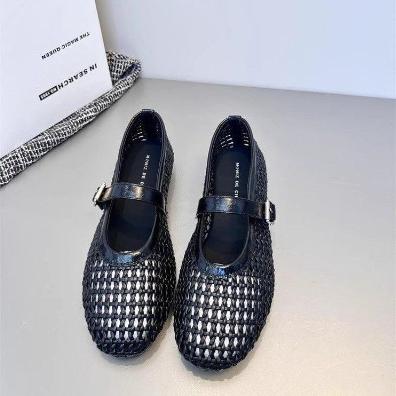 Women's Summer Weaving Casual Flats Shoes Comfortable Round Toe Cut-out Mary Jane with Straight Buckles Fishnet Sandals