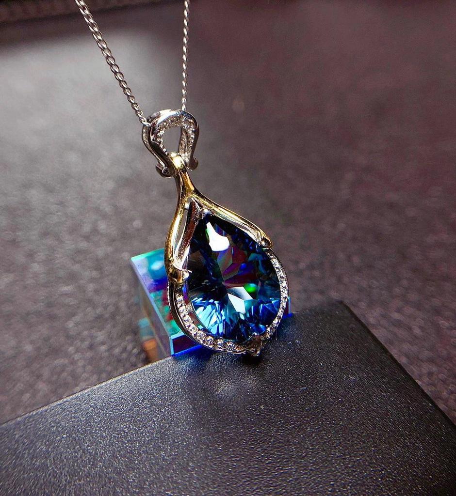 Sapphire-Toned Mermaid's Tears Pendant Necklace