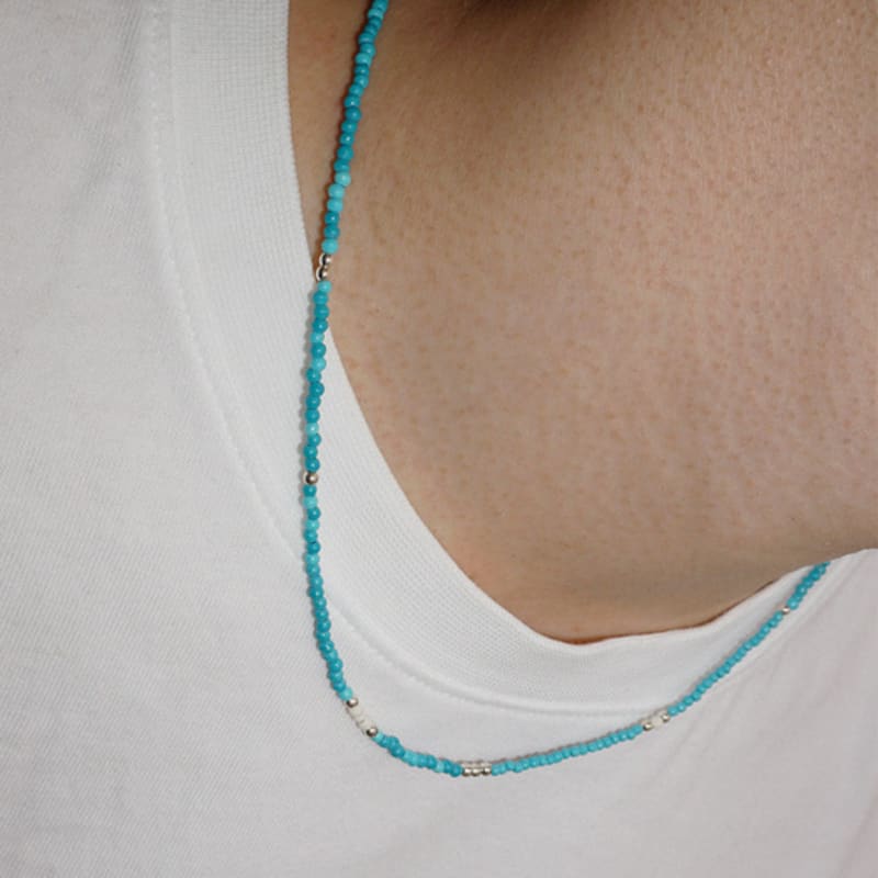 

OURPIERRE LOVE SKINNY BEADS necklace SKY BLUE (M) sky blue
