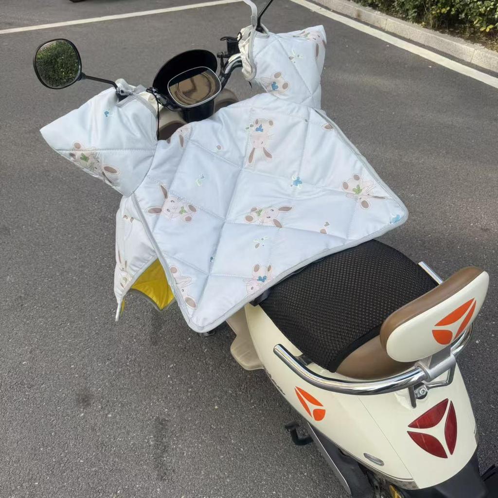 Universal Waterproof Electric Vehicle Windshield Cover - 2025 Edition: All-Season, Medium-Thick, Windproof for Motorcycles