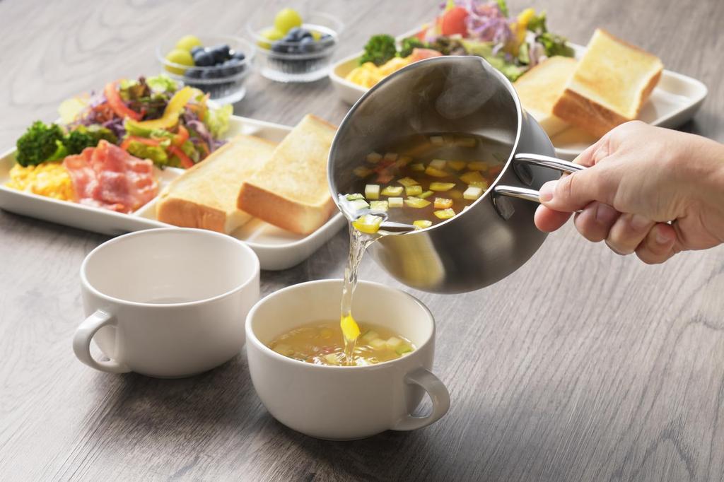 Yoshikawa YJ3674 Stainless Steel Double-ended Milk Pan for Gas Fires, 12cm, 830ml, with Spouts On Both Sides, and Lid