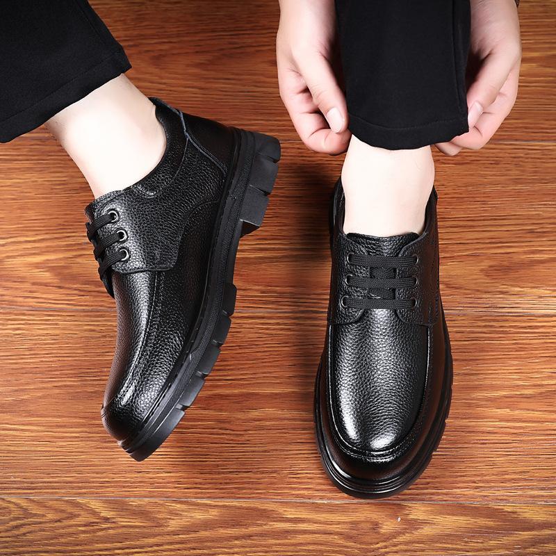 Middle-aged men's casual leather shoes 2025 autumn new leather breathable lace-up men's shoes business versatile platform single shoes