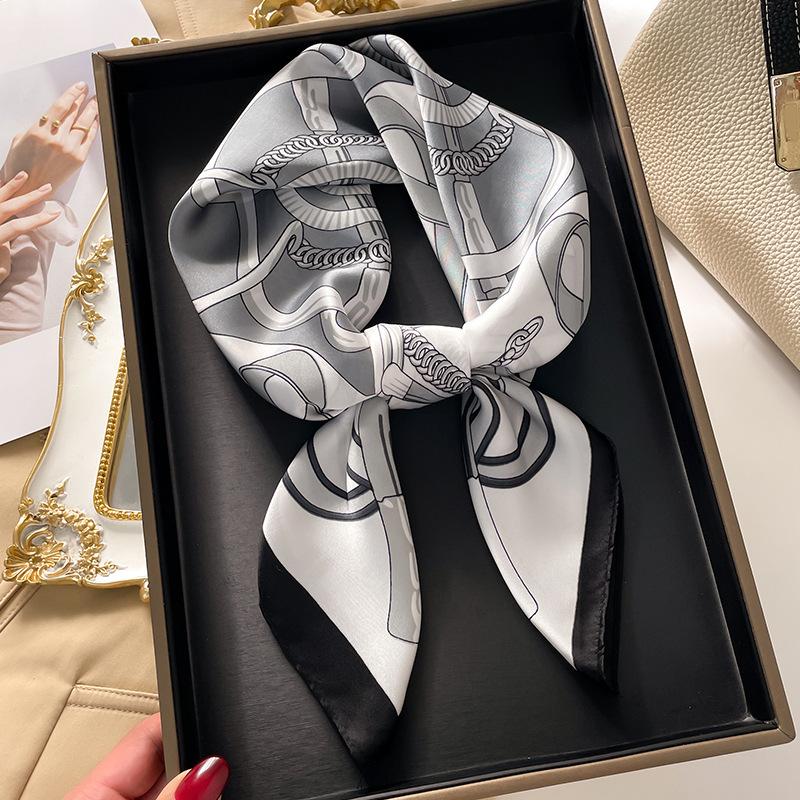 Ring geometric scarf color matching decorative silk scarf imitation silk women's square scarf 71x71cm headscarf shawl travel scarf