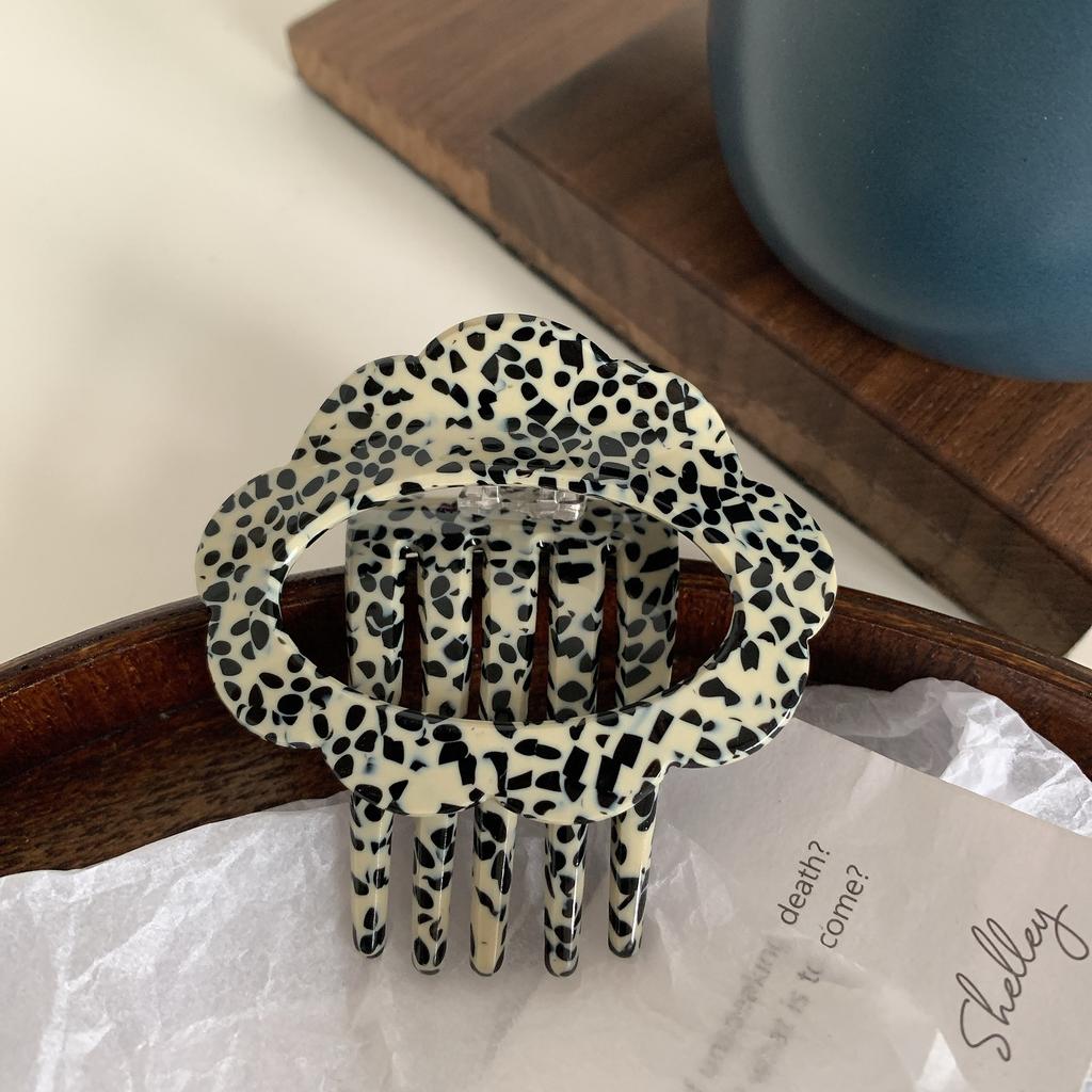 Korean Hair Claws Women Acetate Hair Clip Simplicity Colorful Fashion Claw Clip Girls Hair Barrettes Hair Accessories  New