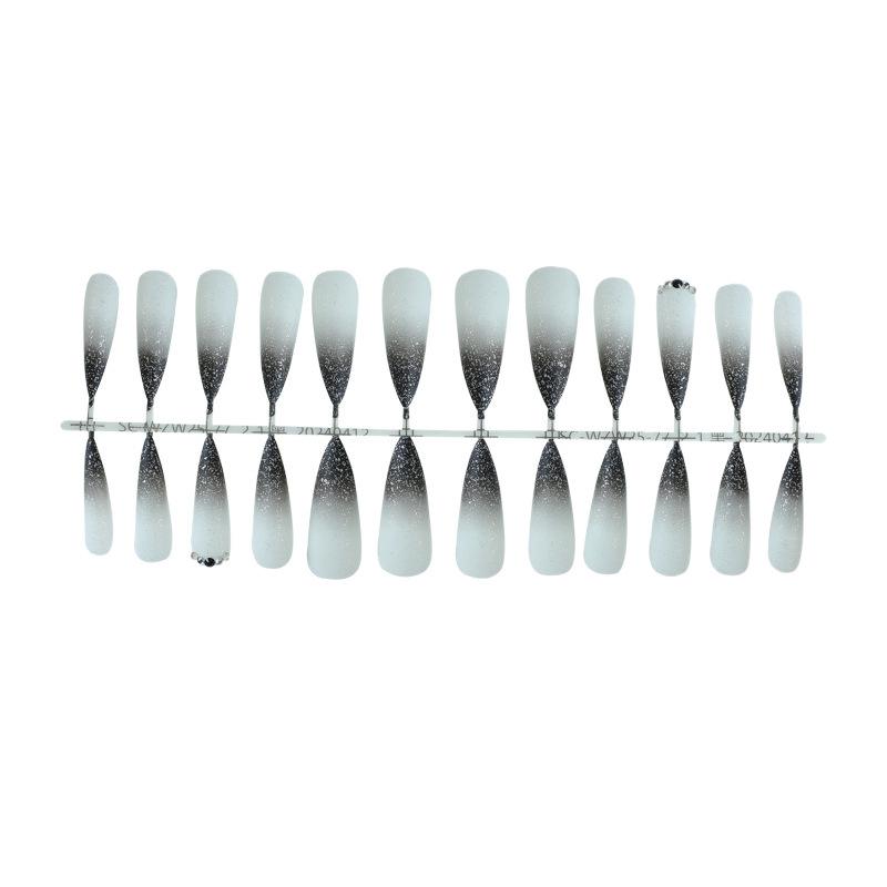 

Set of 24 Artificial Press On Nails with Gradient Design Full Cover False Nails for Easy Application and Durable Wear One Size