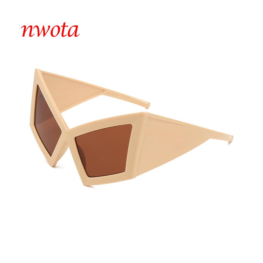 New Fashion Oversized Cat-Eye Glasses for Women and Men High-End Hip-Hop Style Eyewear Versatile Daily Trendy Accessory
