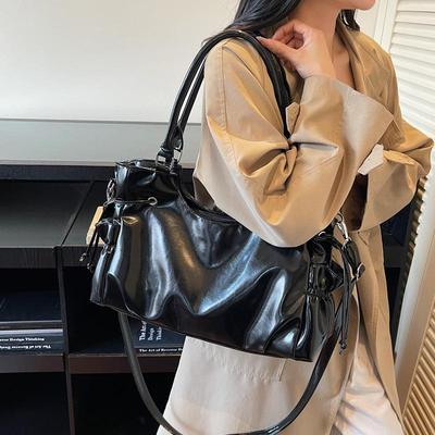 Women's Large Capacity Crossbody Bag - Solid Color PU Shoulder Handbag for Autumn/Winter