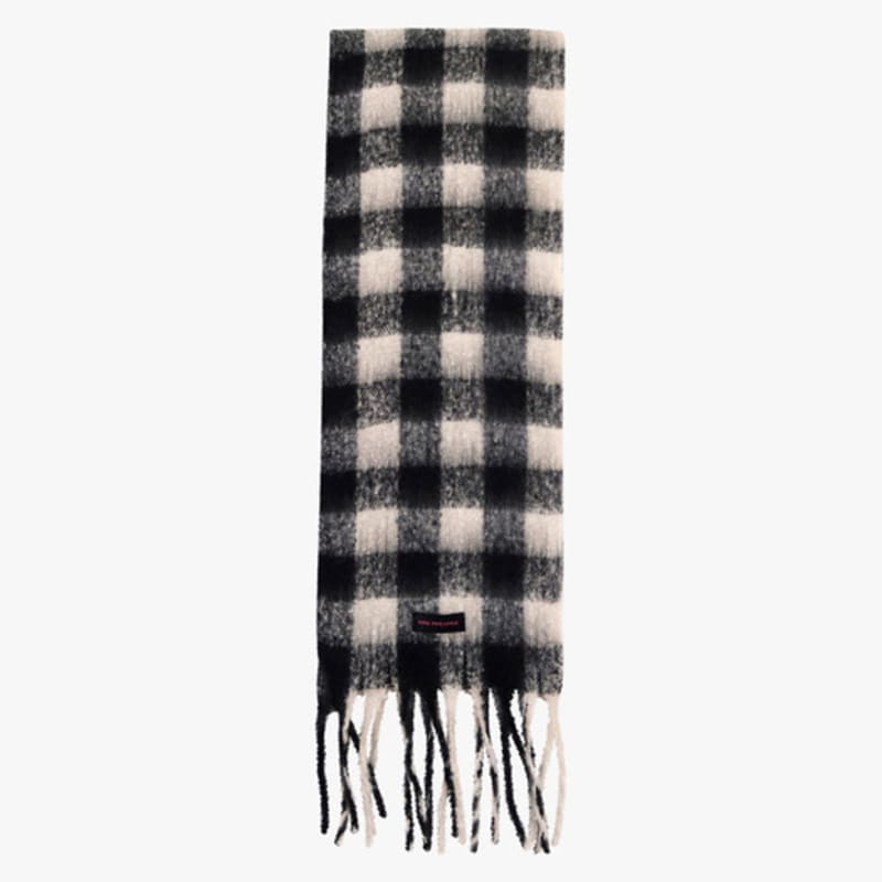 

pink PINEAPPLE WINTER BREEZE CHECK MUFFLER_BLACK BLACK_FREE