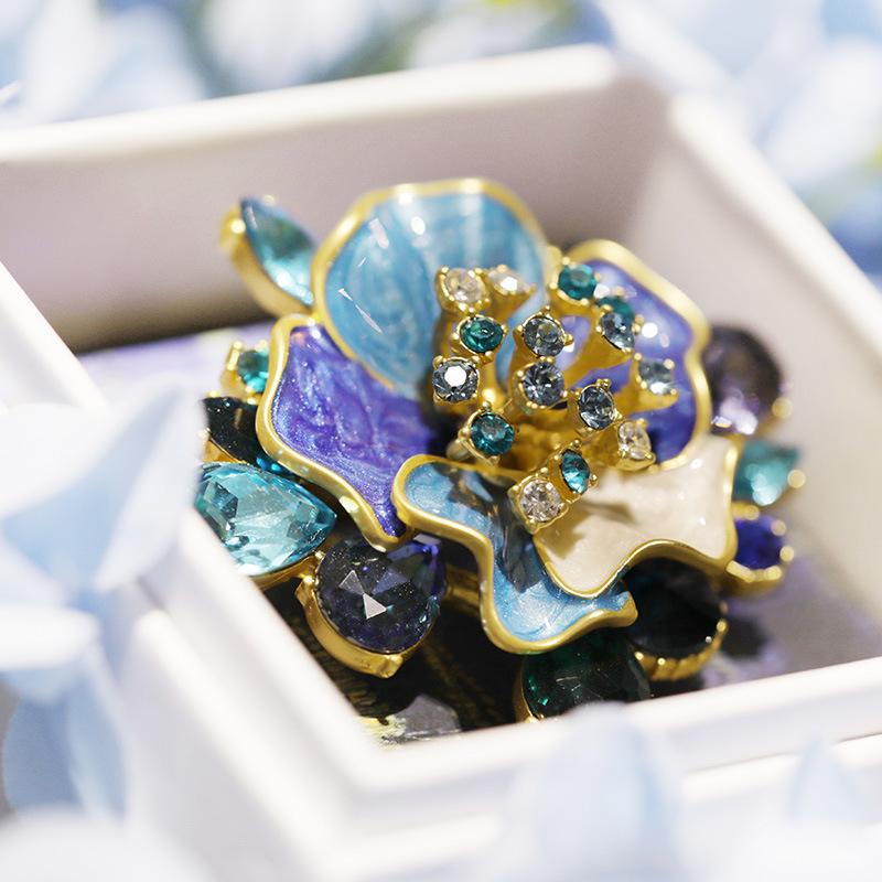 Senior Brooches Flower Leaf Brooch Pins for Women Suit Pendant  Fashion Brooches Jewelry