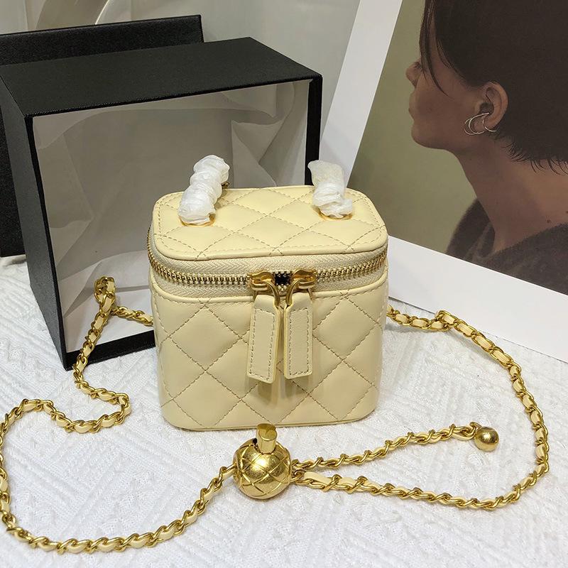Rhombus chain bag 2024 new sheepskin box bag genuine leather women's bag mini lipstick bag shoulder messenger bag