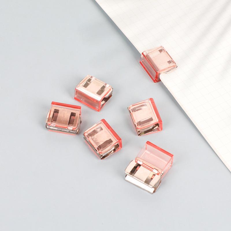 Neviditelný klip pro zkrácení nohavic, Protiskluzový klip na okraj kalhot, Používá se jako zařízení pro fixaci lemu kalhot proti vlečení, Bezešvý skrytý