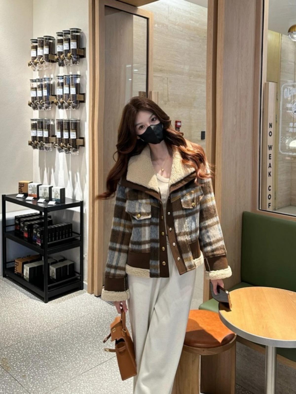 

Korean version plaid thickened cotton-padded jacket women s 2025 winter new loose casual lapel cotton jacket trendy S