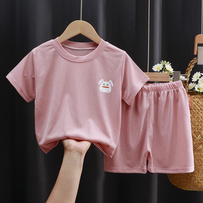 

Детский летний комплект из двух предметов Ice Silk: Топ с короткими рукавами и шорты для мальчиков и девочек 120cm (Height 110-120cm)