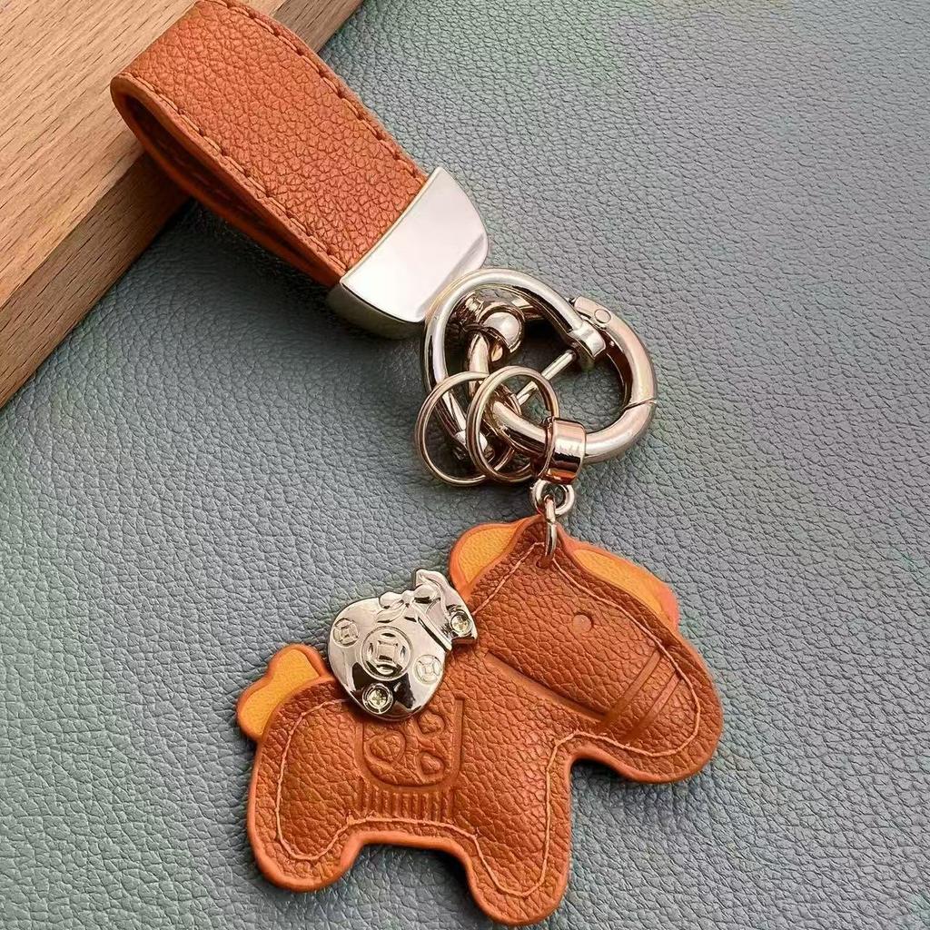 Cute Pony Keychain Short Leather Car Keyring Pendant Personalized Ring Key Chains for Men and Women