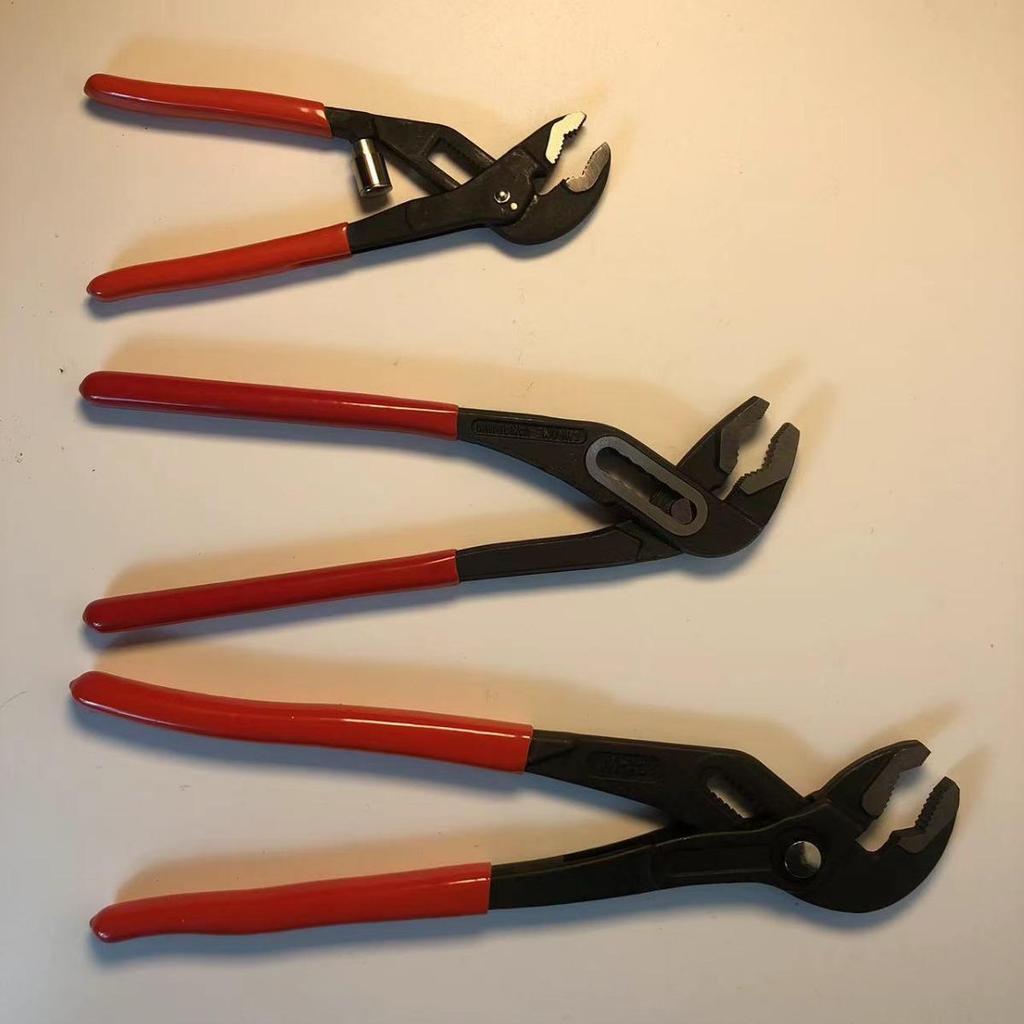 Multifunctional Adjustable Water Pump Pliers with Dipped Handle and Large Opening