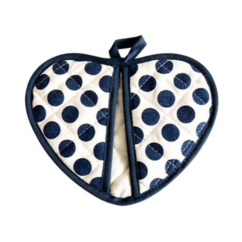 Efficient Heatproof Oven Mitts With Double Layer Protections For Safe Handling Of Hot Pan Trays And Dishes