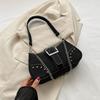 Women Fashion Underarm Bag Y2K Small Chain Bag Canvas Luxury Shoulder Bags Zipper Closure Versatile Dating Bag