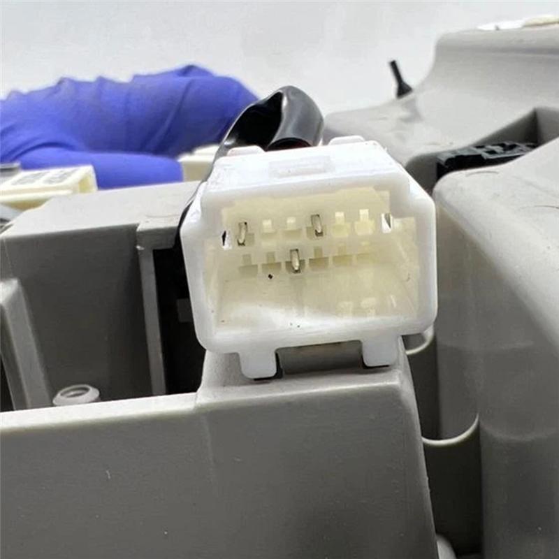 Powerful Front Interior Dome Light For Nissan Teana X-Trail Facelift Reading Lamp 264305JU7C Interior Lighting System