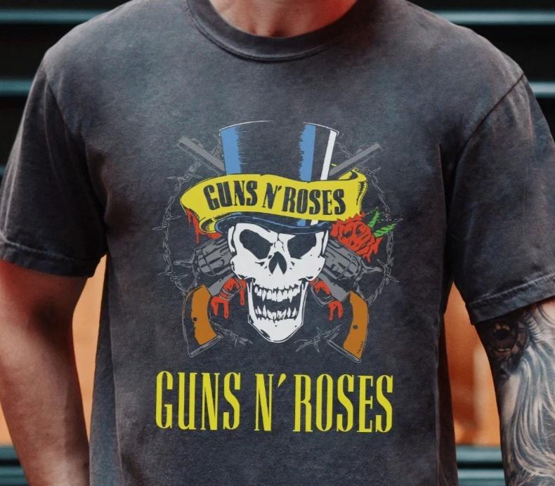 

Guns N Roses Top Hat Skull T-Shirt Rock Band on Vintage Black Comfort Colors Tee L