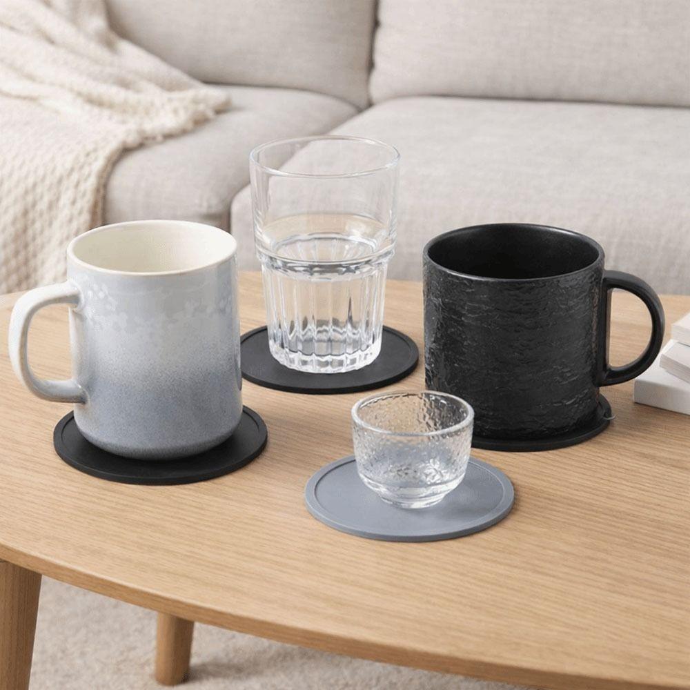 12Pcs 10cm Diameter Silicone Coasters Heat Resistant Round Shape Cup Mats Metal Rack Silicone Material Table Placemats