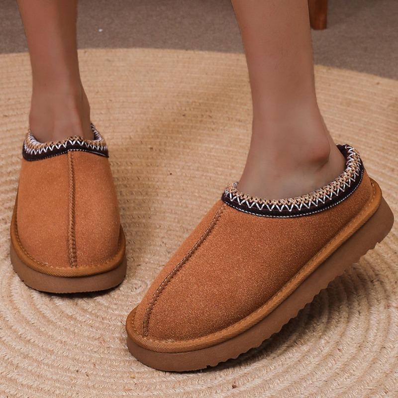 Mote Dame Snø Ankelstøvletter 2024 Nye Bomullssko Vinter Slip-on Komfortable Fortykket Luv Utendørs Varme Støvler Damesko for Kvinner