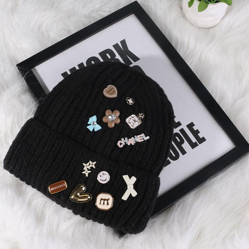 Korean version designer knitted hat children's sweet button face small wool hat autumn and winter bag head warm cold hat