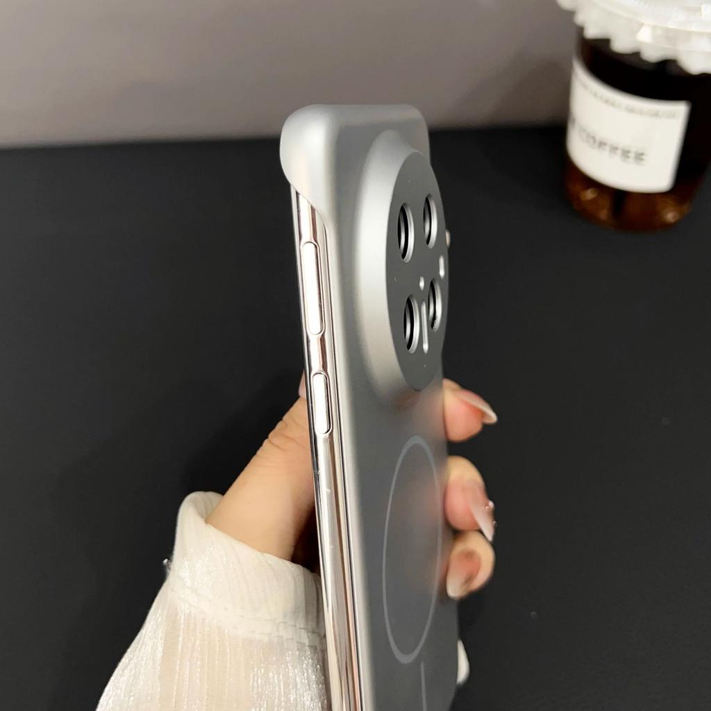 Ultracienkie Bezramkowe Magnetyczne Odporne na Wstrząsy Etui Dla Huawei Honor X70i X60GT Power Magic 7 6 300 200 Pro Plastikowe Dla Pokrowca Magsafe