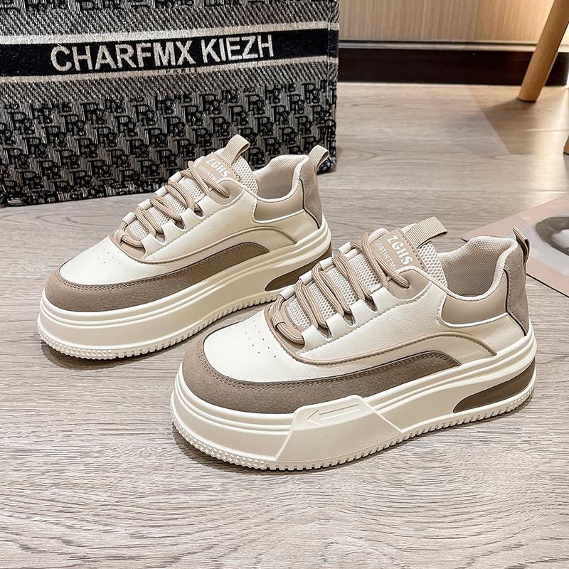 Niche Shoes Women's Spring and Autumn Board Shoes New Sports Platform Cake Shoes Versatile Board Shoes