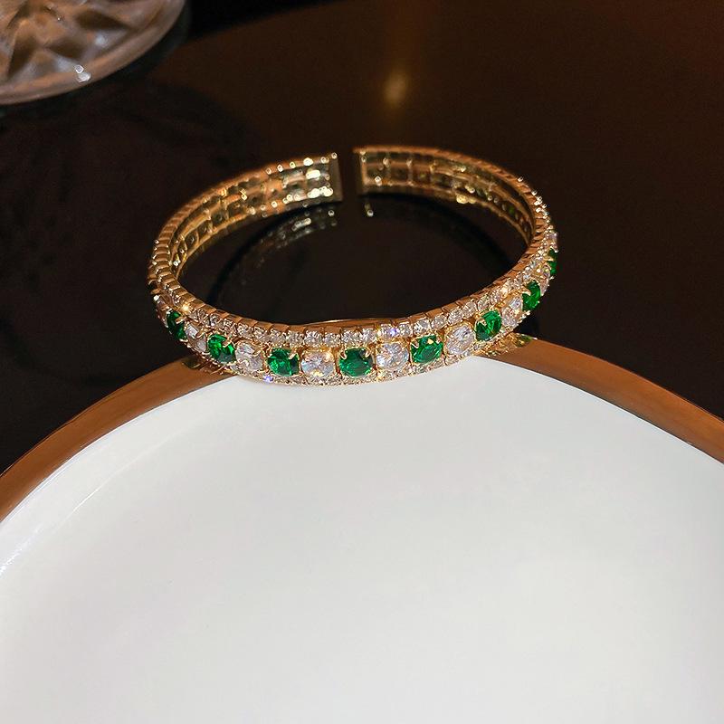 Trendy Inlaid Zirconia Open Bangle: Retro Korean Temperament Bracelet