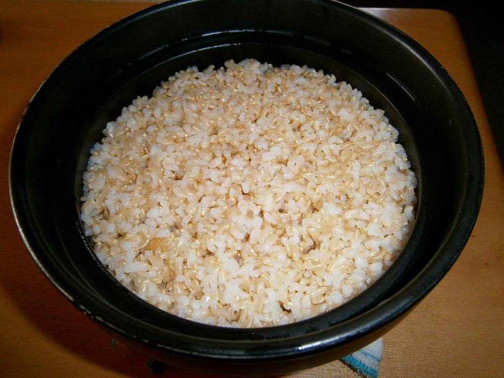 Nishinippon Toki Reiskocher, Ohitsu, Schwarz, 1100ml, Arita-Keramik