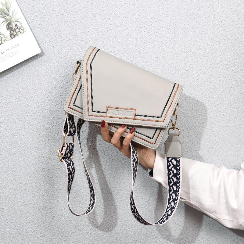 Latest High Appearance Level Fashion Shoulder Purse Small Popular Small Square Bag Highgrade Design Shoulder Crossbag Bag Female .