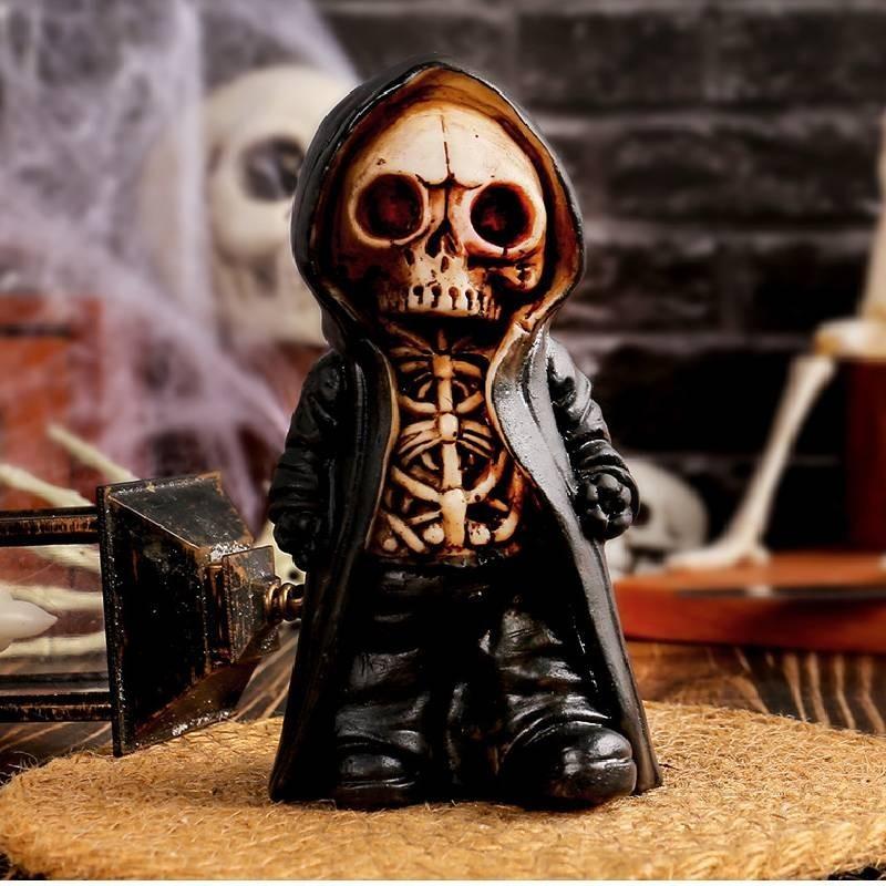 Halloween Standing Skeleton Decoration Terrifying Mask Resin Ornament For Festive Style