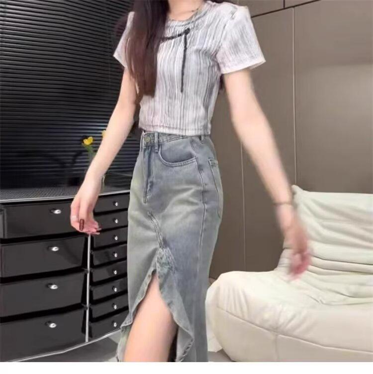 Women's 2025 High-Waist Irregular Wave Fishtail Denim Skirt