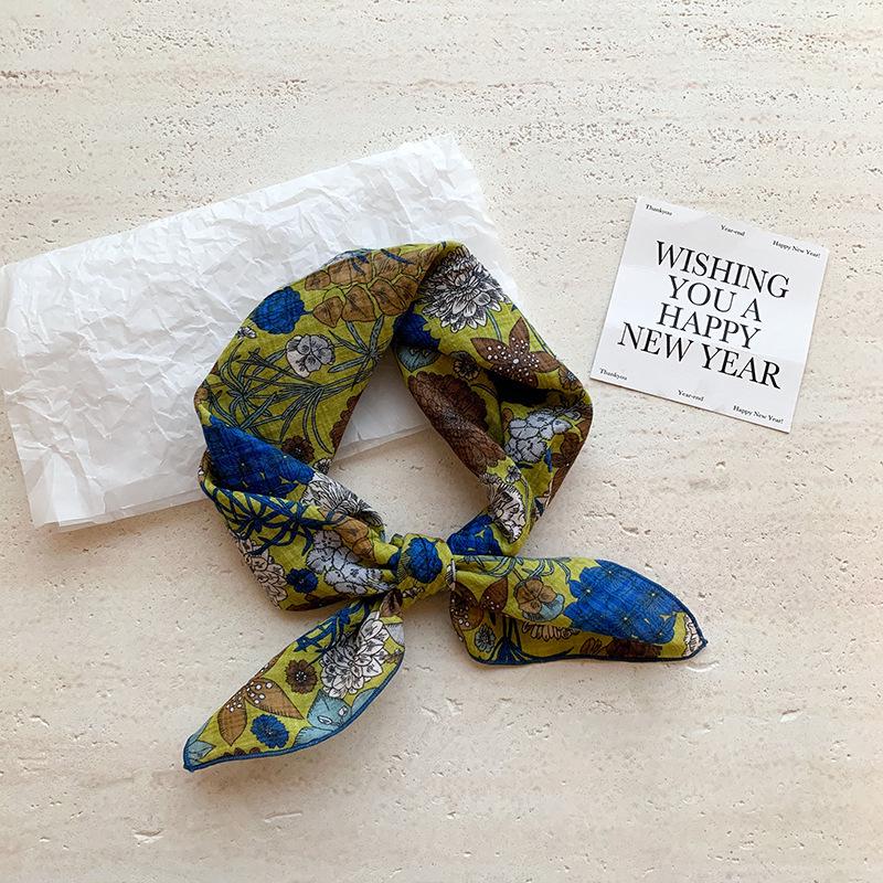 Quadratischer Schal aus Baumwolle und Leinen mit floralem Tupfenmuster - Retro & frisches Kopftuch