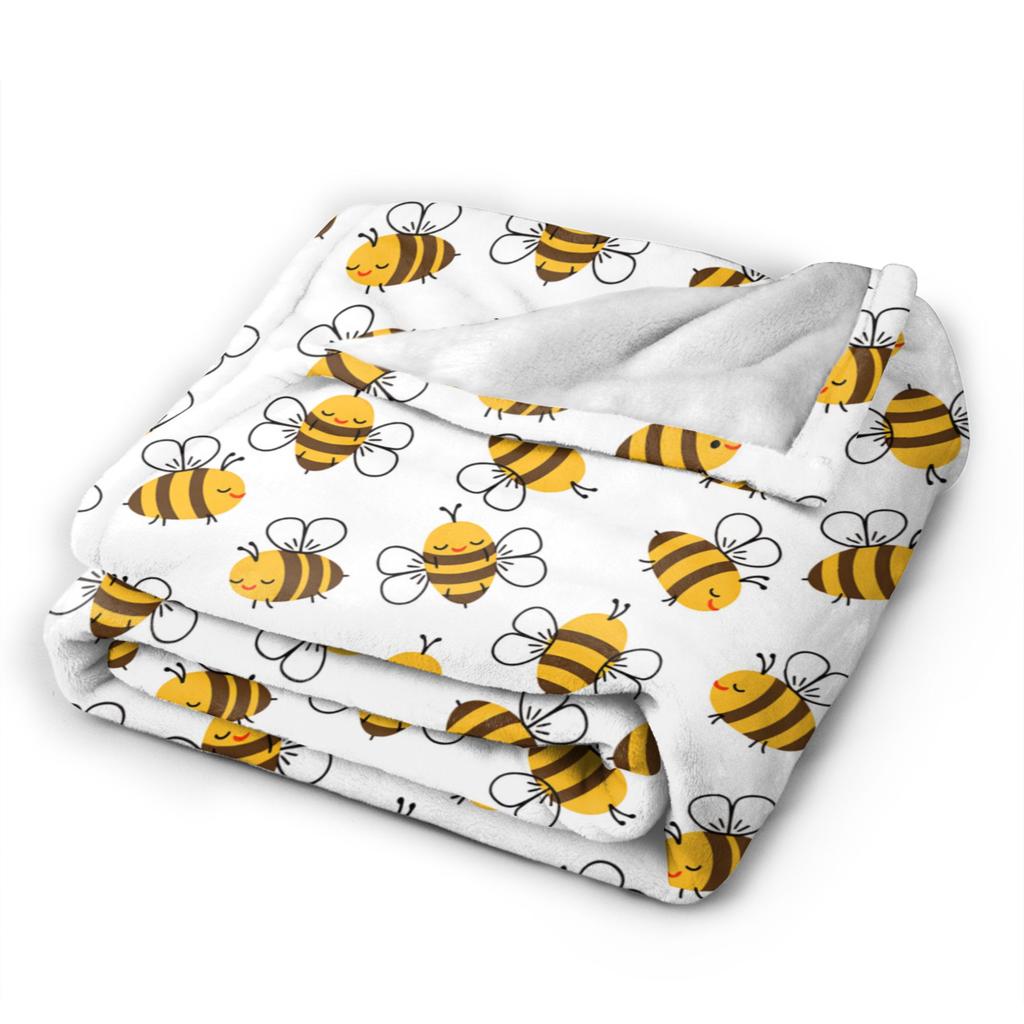 Bee in honeycomb and flowers Flannel Blankets  Soft Throw Blanket for Bedroom Camping Street Trend Bedspread Sofa Bed Cover