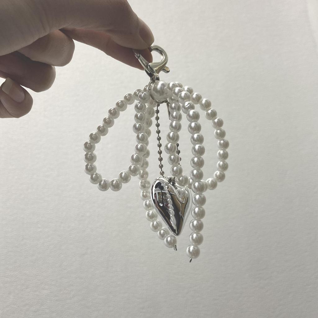 Stylish Pearl Bow Heart Pendant Keychain - Unique DIY Bag Accessory